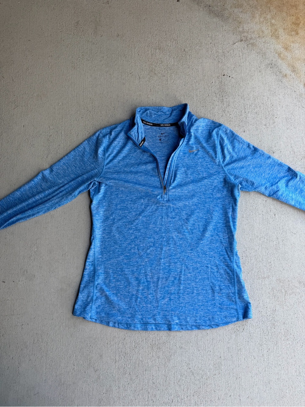 Nike Men's Heathered Light Blue Quarter-Zip Long Sleeve Top